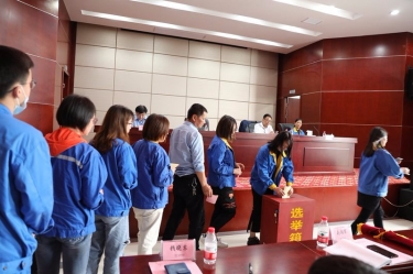 MG不朽情缘纸业工会第七届会员代表大会圆满举行